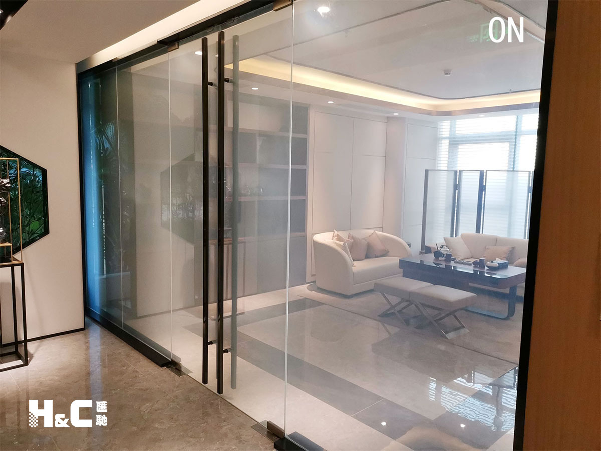 調光玻璃通電變透明